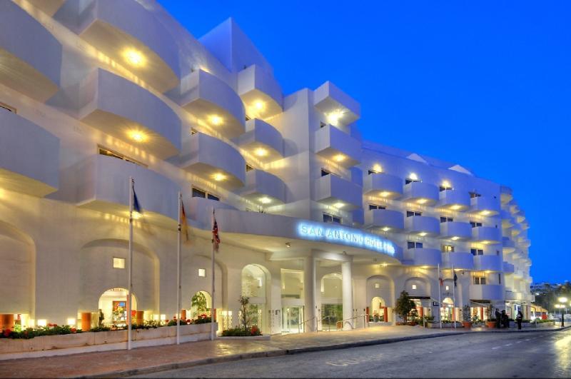 Db San Antonio Hotel + Spa All Inclusive St. Paul's Bay Bagian luar foto